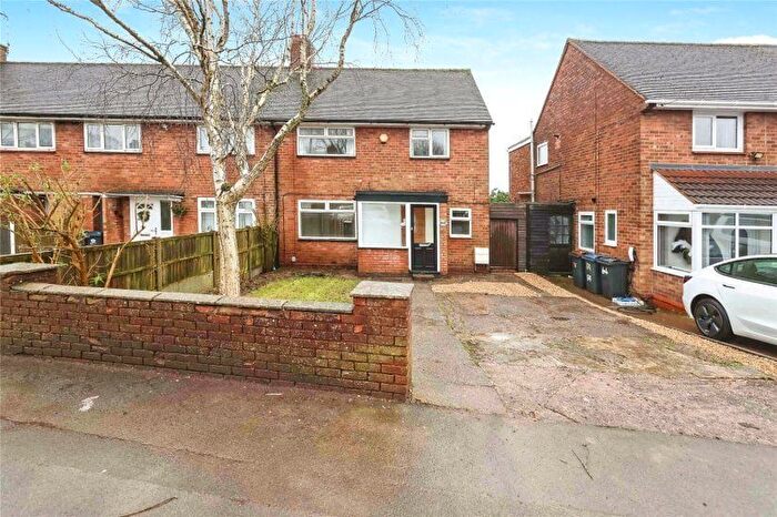 3 Bedroom Semi-Detached House To Rent In Egghill Lane, Northfield, Birmingham, West Midlands, B31