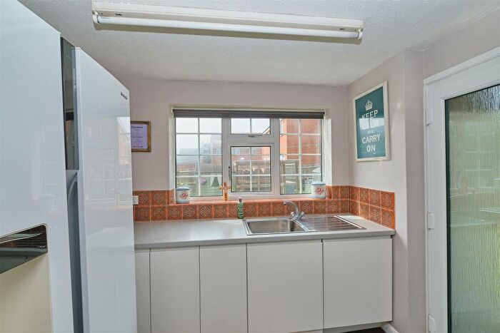 4 Bedroom Detached Bungalow For Sale In Stoke Close, Seaford, BN25