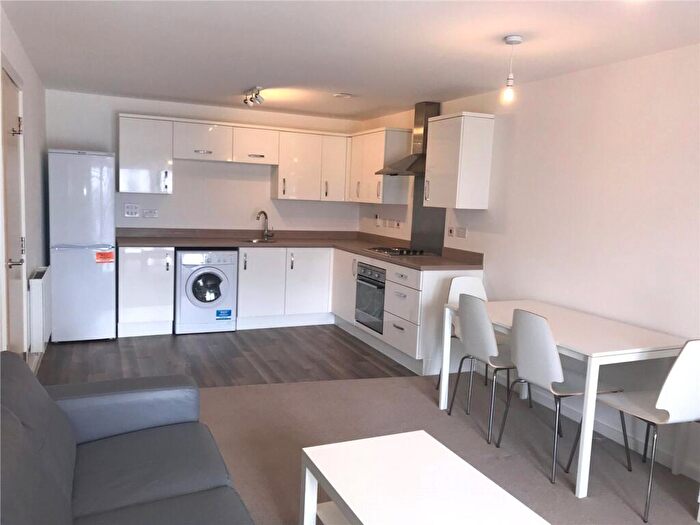 2 Bedroom Flat To Rent In Elmira Way, Spinner House, M5
