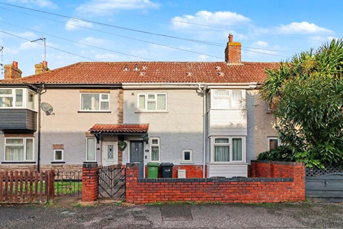 3 Bedroom Semi Detached House For Sale In King's Lynn, Norfolk, PE30