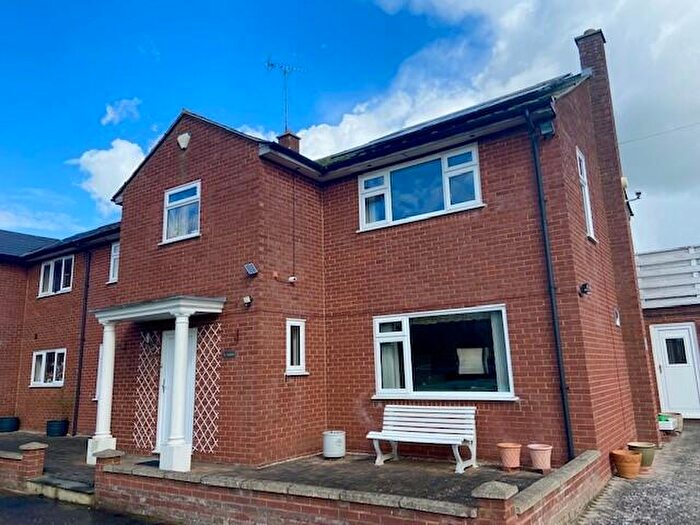 4 Bedroom House To Rent In Northampton Road, Lathbury, Newport Pagnell, MK16