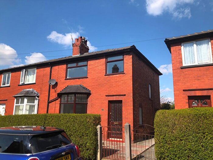 3 Bedroom House To Rent In Cowling Lane, Leyland, PR25