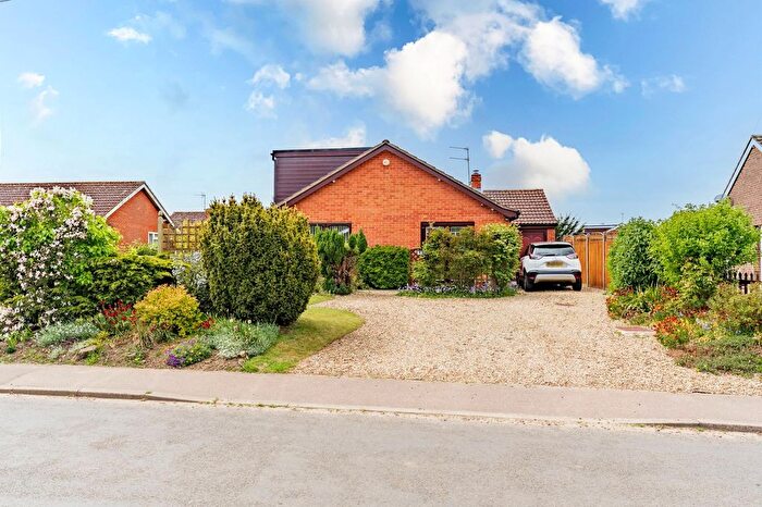 3 Bedroom Chalet For Sale In Burgh Lane, Mattishall, NR20