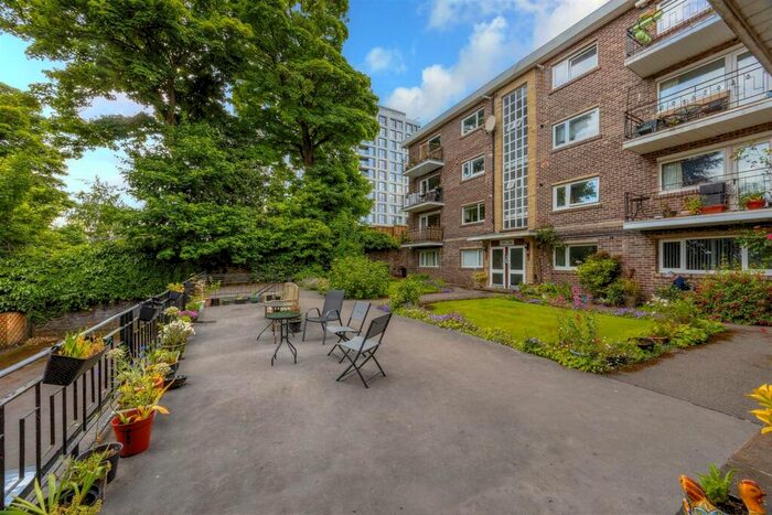 1 Bedroom Apartment For Sale In Fulwood Park Mansions, Broomhill, Sheffield, S10