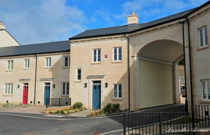 2 Bedroom Terraced House To Rent In Lascelles Avenue, Bath, BA2