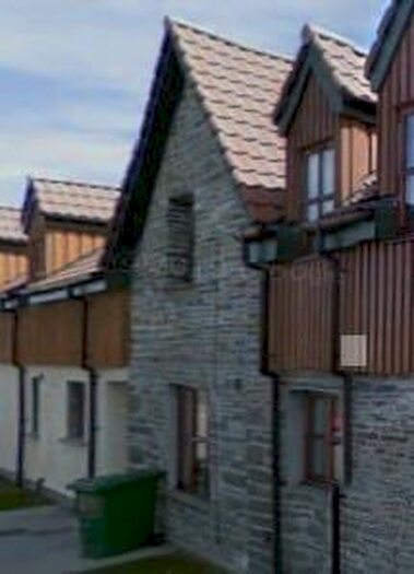 2 Bedroom Flat To Rent In Bower Court, Thurso, KW14