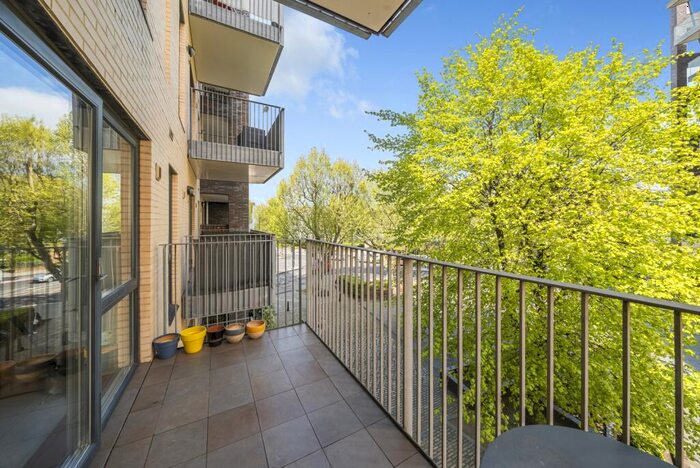 1 Bedroom Flat To Rent In Abbey Street London, SE16