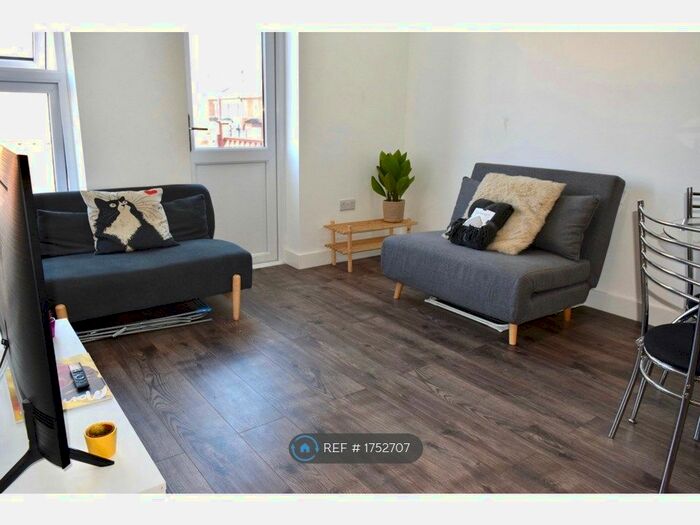 1 Bedroom Flat To Rent In Ilford Lane, London, IG1