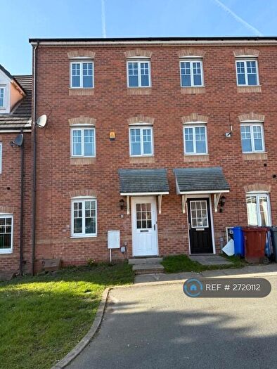 5 Bedroom Terraced House To Rent In Saddlecote Close, Manchester, M8