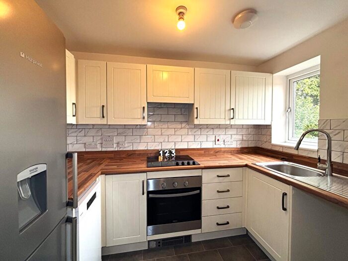 3 Bedroom House To Rent In Younghayes Road, Cranbrook, Exeter, EX5