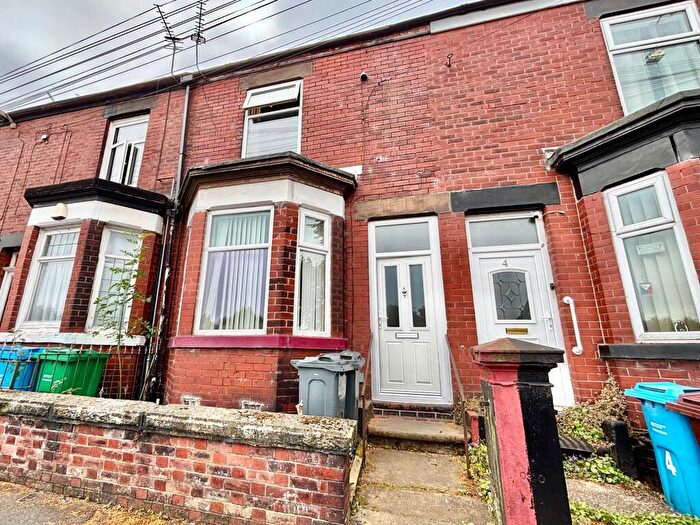 1 Bedroom Flat To Rent In High Peak Street, Manchester, M40