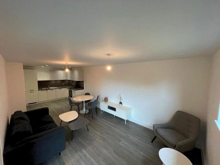 1 Bedroom Flat To Rent In Porden Road, London, SW2