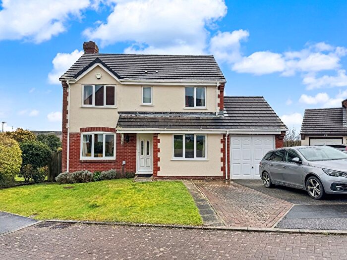 4 Bedroom Detached House For Sale In Saddlers Way, Okehampton, EX20