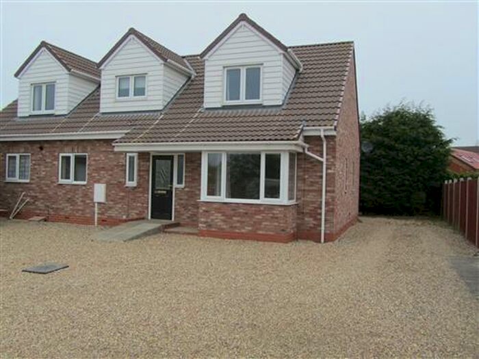3 Bedroom House To Rent In Farriers Walk, HU17