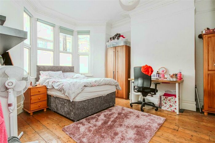 5 Bedroom Terraced House To Rent In Victoria Park, Fishponds, Bristol, BS16