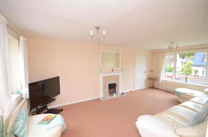 3 Bedroom Detached House For Sale In Beechlands, Bishop's Stortford, Hertfordshire, CM23