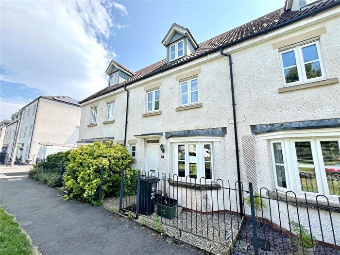 4 Bedroom Terraced House To Rent In Long Ashton, Pear Tree Avenue, BS41