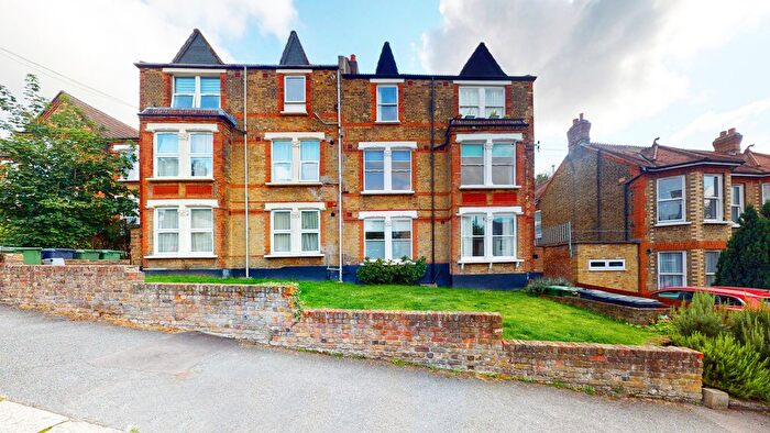 1 Bedroom Flat To Rent In Montem Road, London, SE23