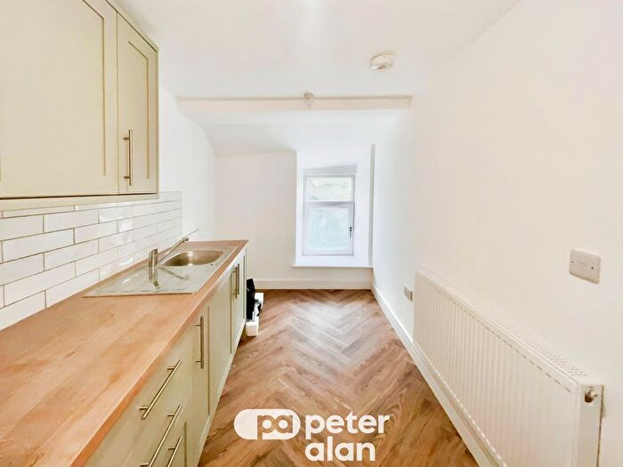 1 Bedroom Flat To Rent In Pontmorlais, Merthyr Tydfil, CF47