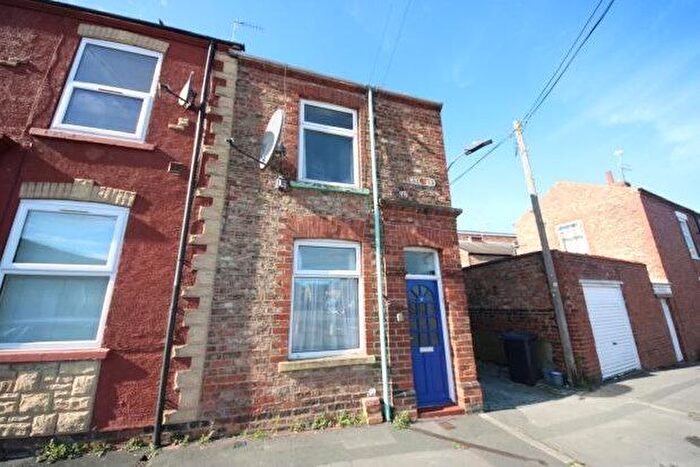 2 Bedroom Property To Rent In Lamel Street, York, YO10