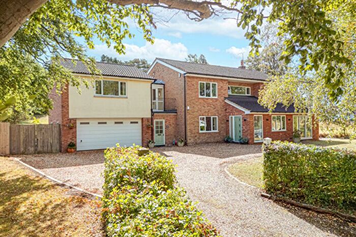 5 Bedroom Detached House For Sale In Wards Lane, Yelvertoft, Northampton, Northamptonshire, NN6