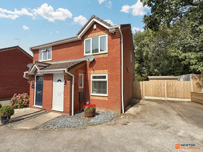 2 Bedroom Semi-detached House For Sale In Oak Close, Coalville, LE67