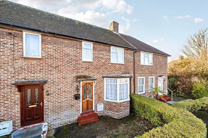 3 Bedroom Terraced House For Sale In Southend Lane, London, SE6