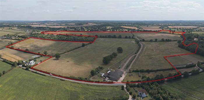 Equestrian Facility For Sale In Howe Lane, Binfield, Bracknell, Berkshire, RG42