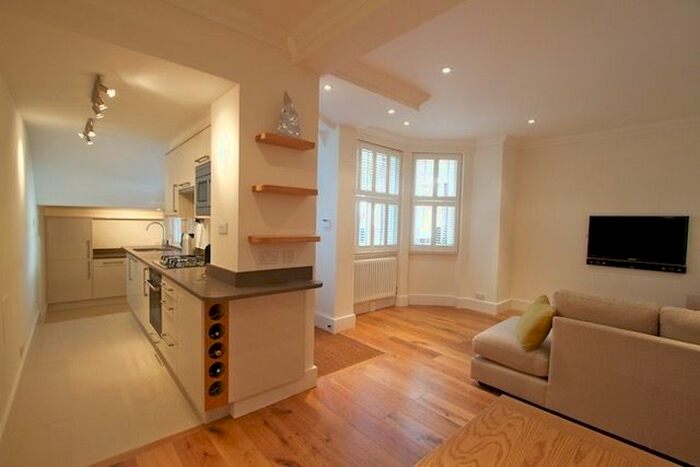 1 Bedroom Flat To Rent In Roland Gardens, London, SW7