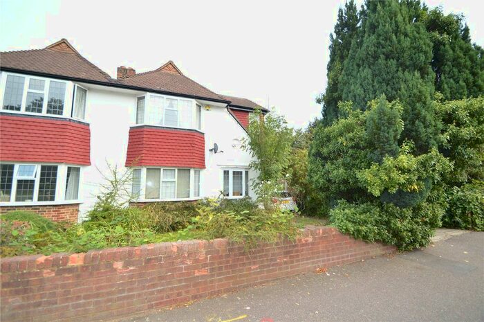 3 Bedroom Detached House To Rent In Chevening Road, London, SE19