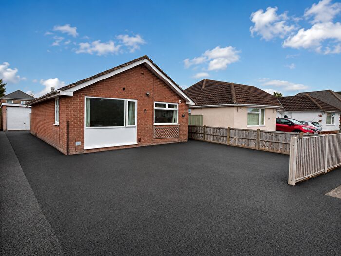 2 Bedroom Detached Bungalow For Sale In Bramley Road, Bournemouth, BH10