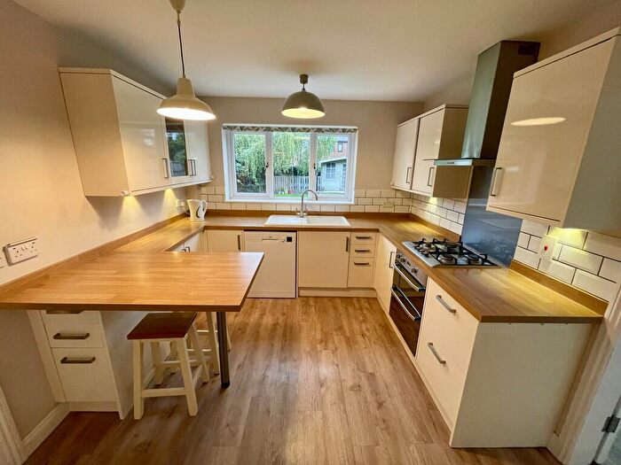 4 Bedroom Detached House To Rent In Stanton Road, Ashbourne, DE6