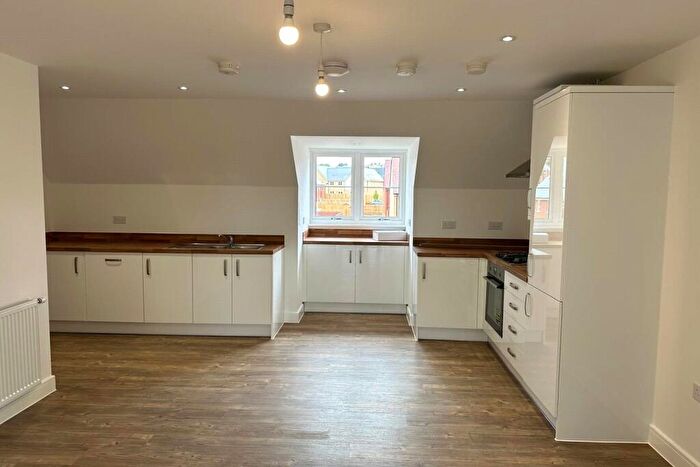 1 Bedroom Flat For Sale In Bunbury Close, Wellesley, Aldershot, GU11