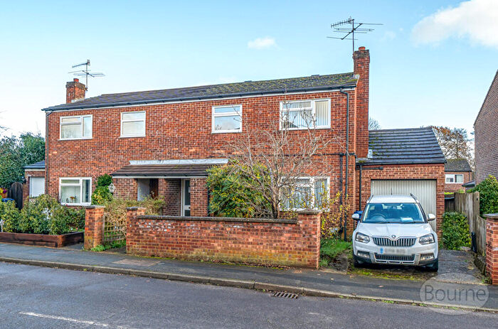 3 Bedroom Semi-Detached House For Sale In Martins Wood, Milford, Godalming, Surrey, GU8