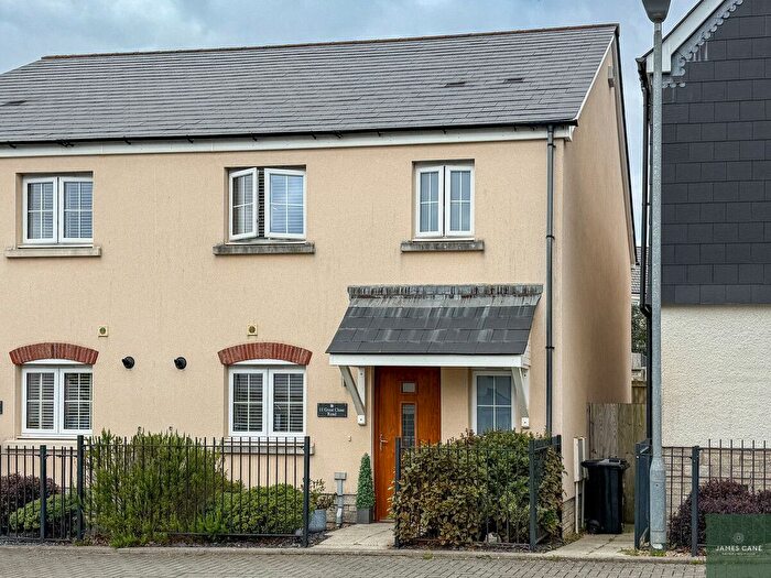 3 Bedroom Semi-Detached House For Sale In Great Close Road, St Erme, TR4