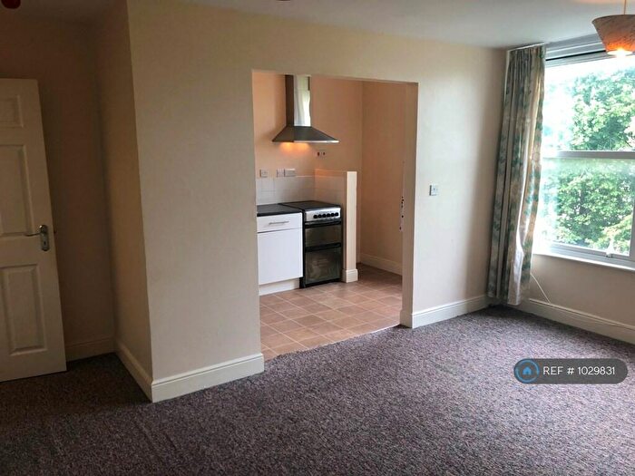 Studio To Rent In Bury Road, Gosport, PO12