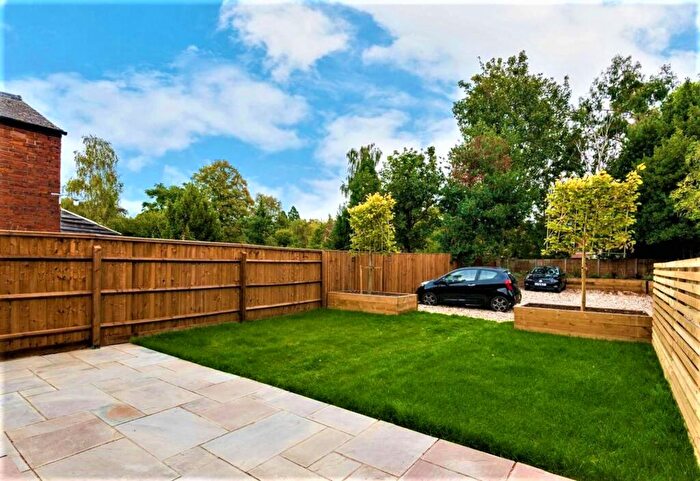 8 Bedroom Detached House To Rent In Henry Road, Gloucester, GL1
