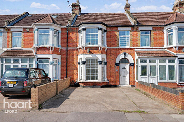 3 Bedroom Terraced House For Sale In Grosvenor Road, Ilford, IG1