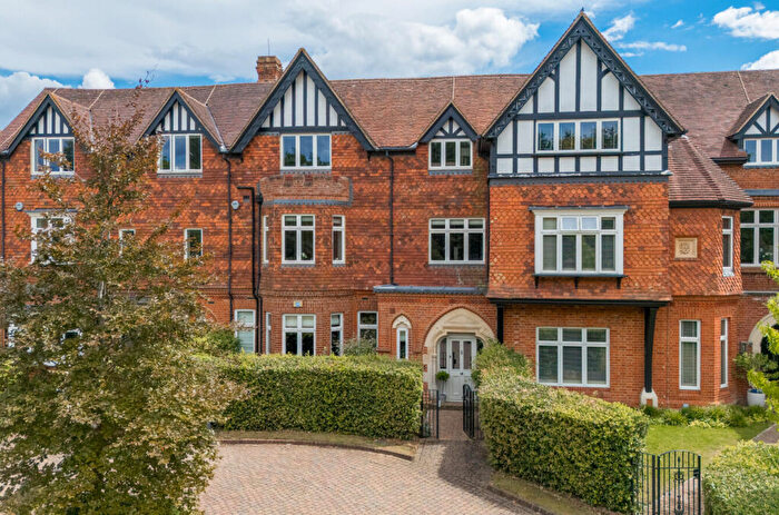 5 Bedroom Terraced House For Sale In Drift Road, Winkfield, Windsor, SL4