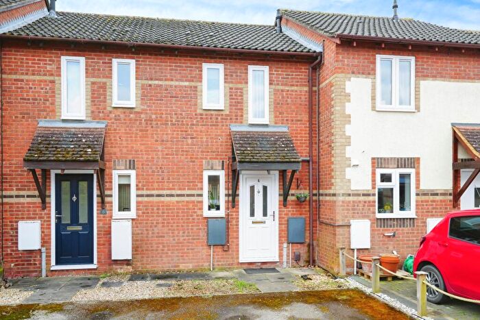 1 Bedroom Terraced House To Rent In The Magnolias, Bicester, OX26