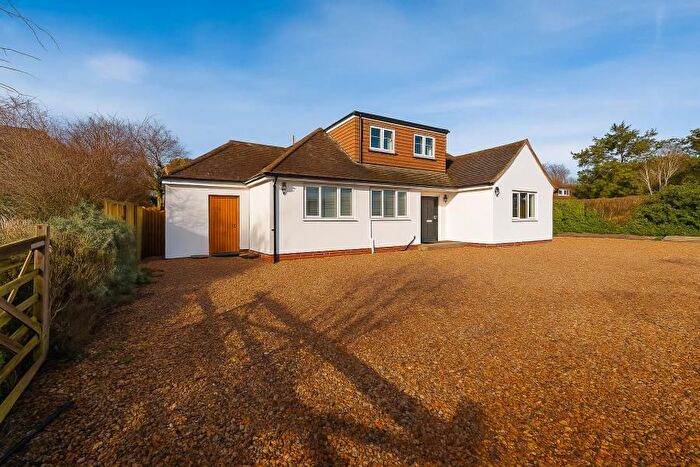 5 Bedroom Detached House To Rent In Send, Ripley, GU23