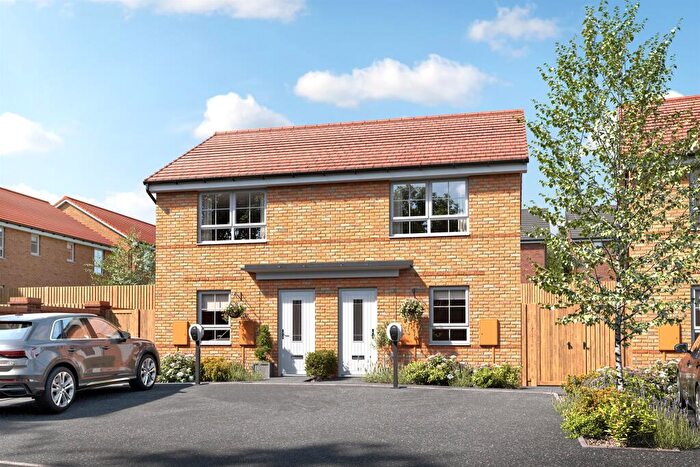 2 Bedroom Semi Detached House For Sale In Chaulden Meadows, Long Chaulden, Hemel Hempstead, HP1