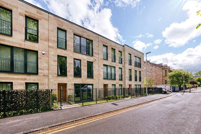 4 Bedroom Terraced House For Sale In Hamilton Drive, Botanics, Glasgow, G12