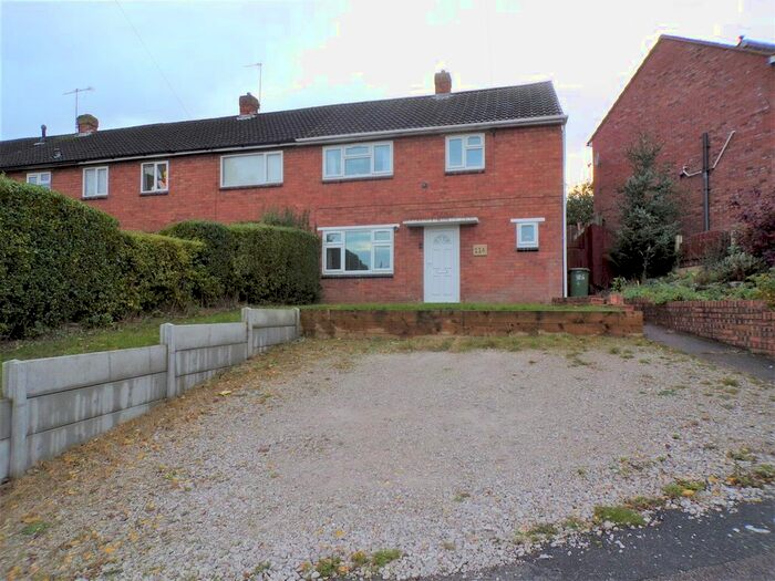 Houses for sale & to rent in WS15 1AQ, Beeches Road, Brereton And