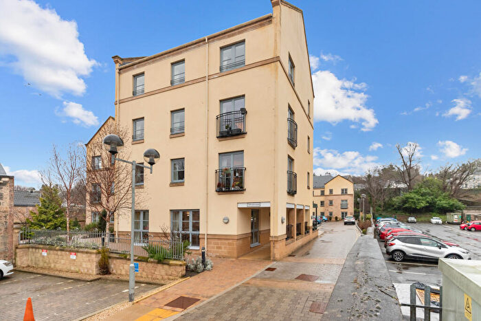 1 Bedroom Flat For Sale In Templars Court, Linlithgow, EH49