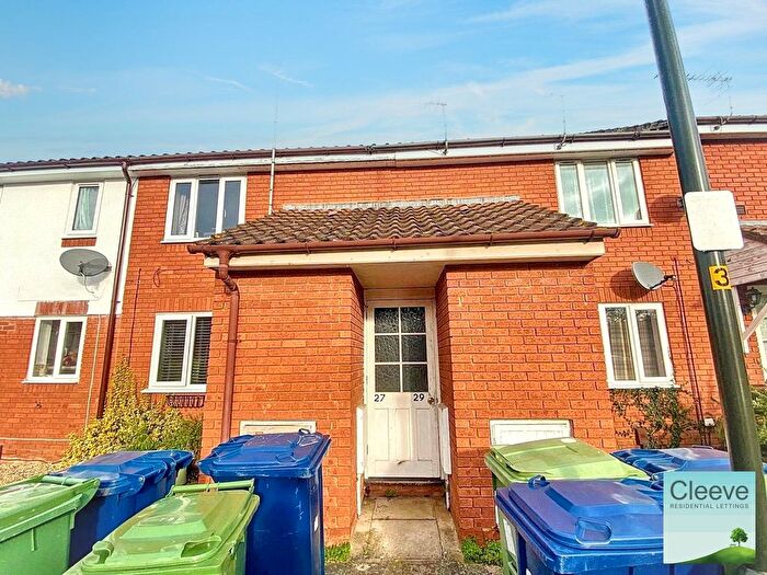 1 Bedroom Flat To Rent In Abbots Mews, Bishops Cleeve, GL52
