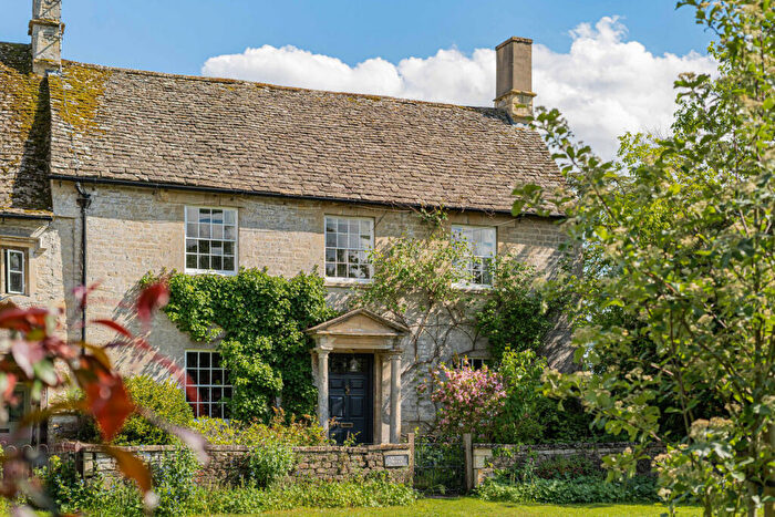 7 Bedroom Country House For Sale In Bampton Road, Black Bourton, Bampton Oxfordshire, OX18