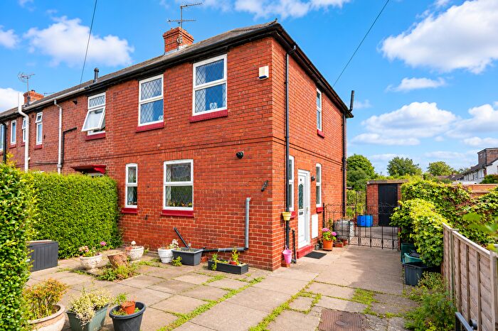 3 Bedroom Town House For Sale In Plumer Avenue, York, YO31