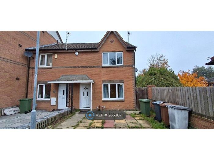 3 Bedroom Terraced House To Rent In Grange Road, Hunslet, Leeds, LS10