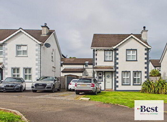 3 Bedroom Detached House For Sale In Oakdene, Larne, BT40